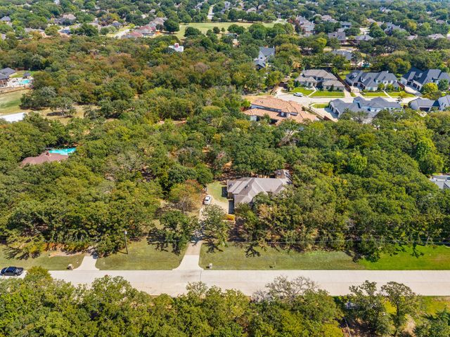 1653 creekside Drive, Southlake, TX 76092