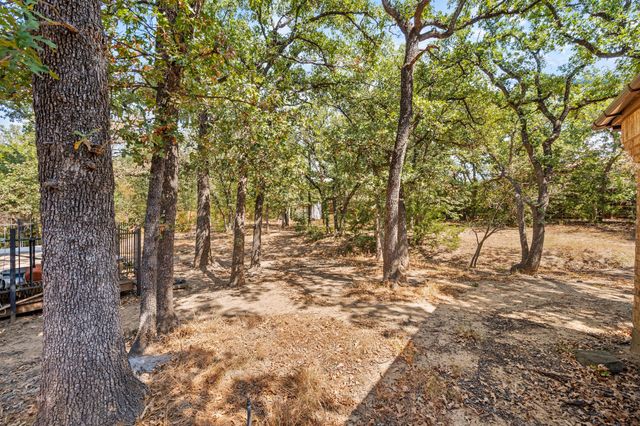 1653 creekside Drive, Southlake, TX 76092