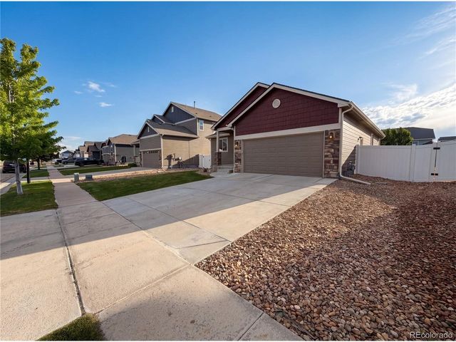 2403 Tabor St, Berthoud, CO 80513