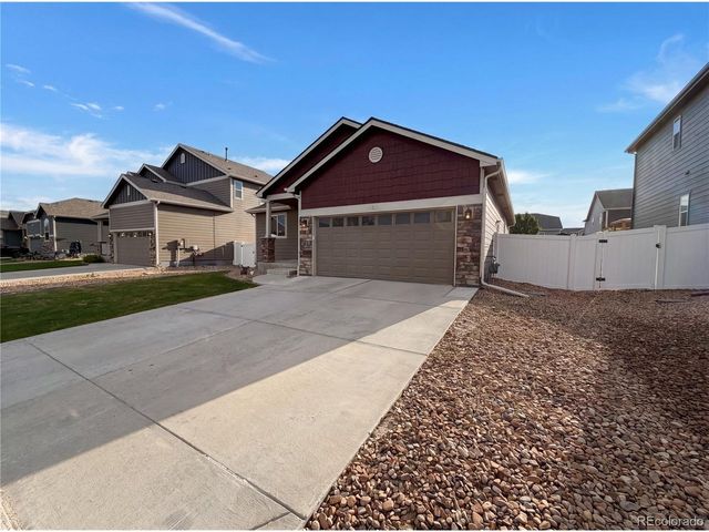 2403 Tabor St, Berthoud, CO 80513