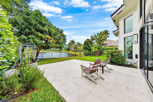 3633 Carlton Place, Boca Raton, FL 33496