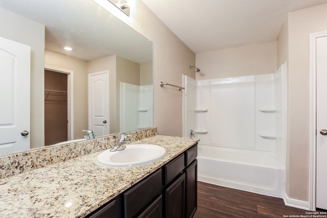 3215 Rosalind Way, San Antonio, TX 78222