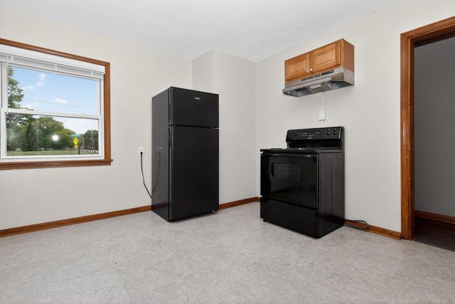4806 W Hampton AVENUE, Milwaukee, WI 53218