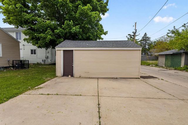 4806 W Hampton AVENUE, Milwaukee, WI 53218