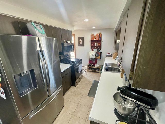 1207 21st Street, Brodhead, WI 53520