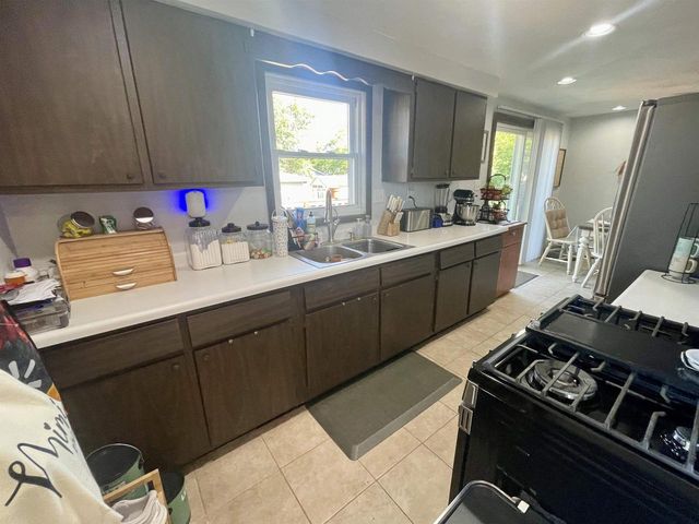 1207 21st Street, Brodhead, WI 53520