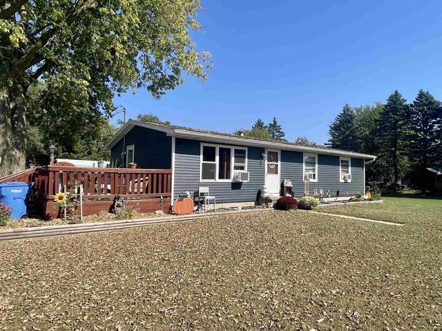 1207 21st Street, Brodhead, WI 53520