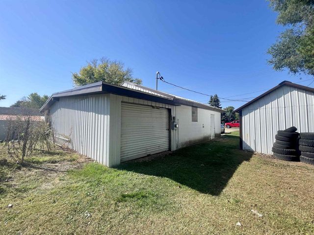 1207 21st Street, Brodhead, WI 53520