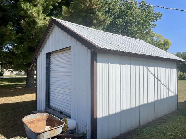 1207 21st Street, Brodhead, WI 53520