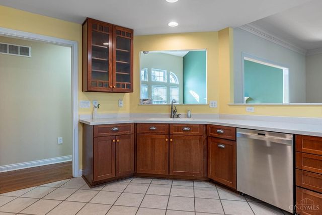 5075 Long Meadow Drive, Middletown, OH 45005