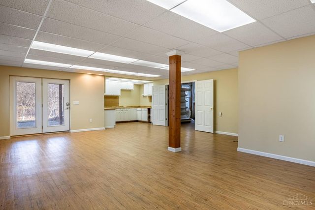 5075 Long Meadow Drive, Middletown, OH 45005