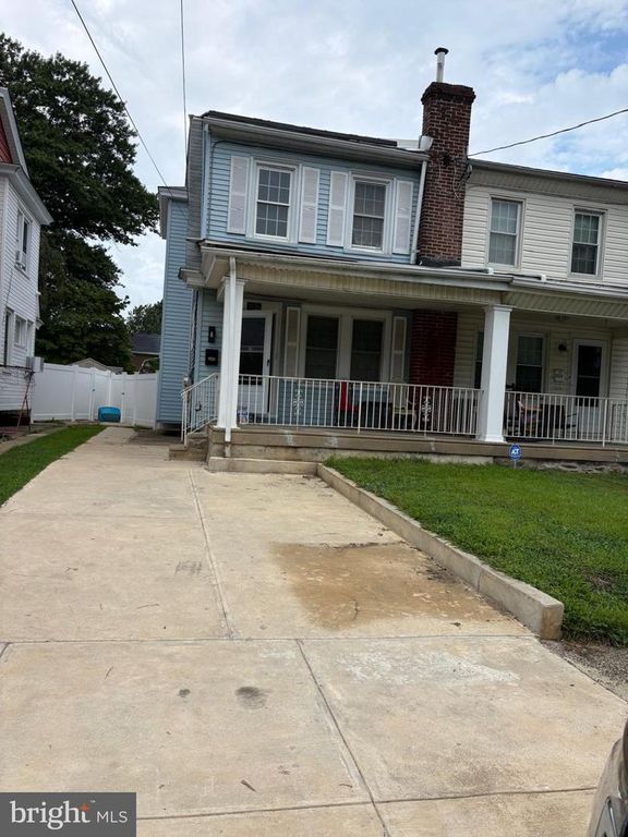 9526 DUNGAN RD, PHILADELPHIA, PA 19115 — exterior