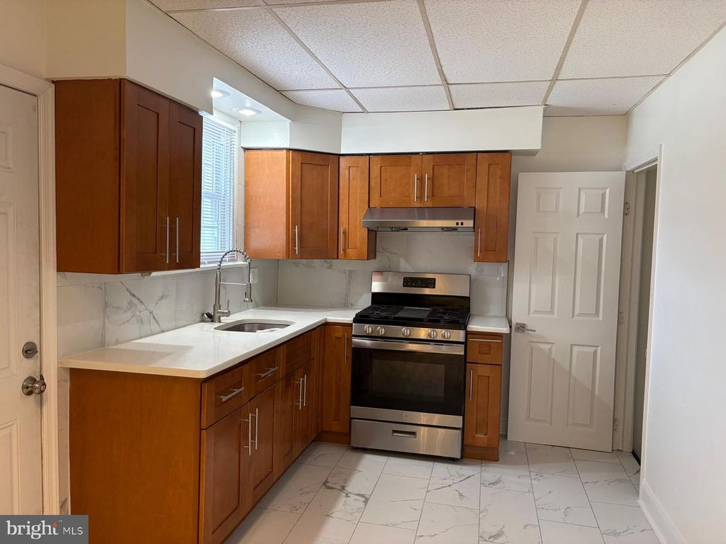 9526 DUNGAN RD, PHILADELPHIA, PA 19115 — photo 3
