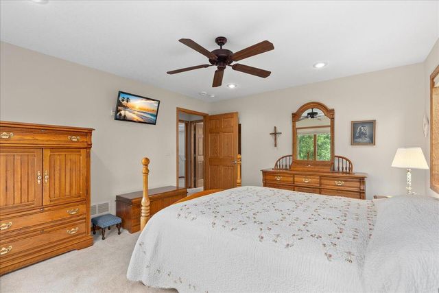 1792 95th Street, New Richmond, WI 54017