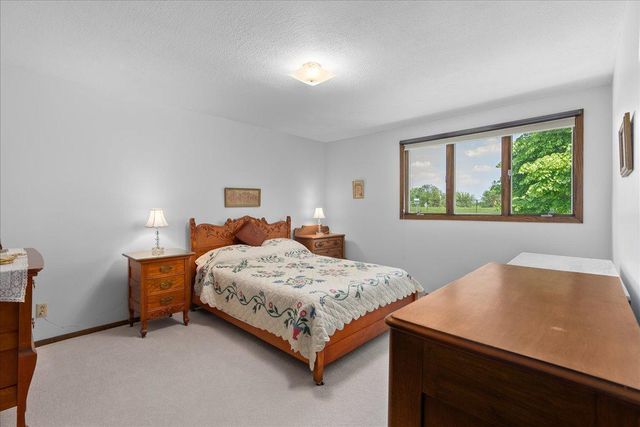 1792 95th Street, New Richmond, WI 54017