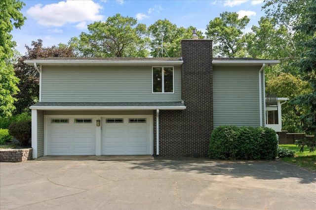 1792 95th Street, New Richmond, WI 54017