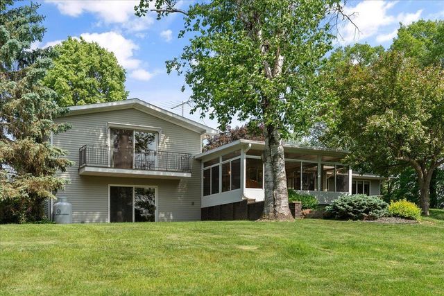 1792 95th Street, New Richmond, WI 54017