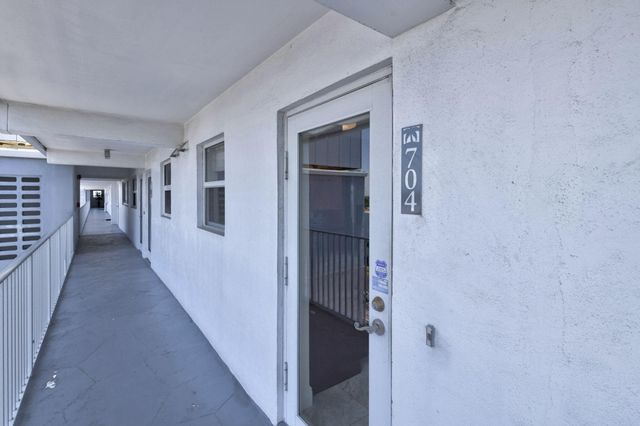 1536 SE 15th Court 704, Deerfield Beach, FL 33441