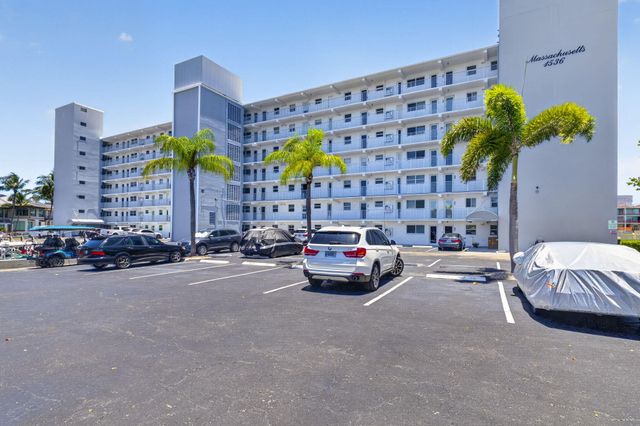 1536 SE 15th Court 704, Deerfield Beach, FL 33441