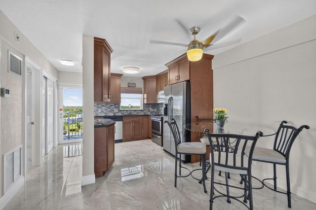1536 SE 15th Court 704, Deerfield Beach, FL 33441
