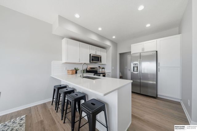 1039 Titan Drive, Hickman, NE 68372