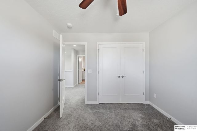 1039 Titan Drive, Hickman, NE 68372