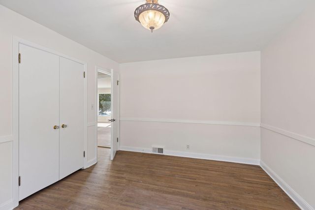 2079 Upper Saint Dennis Road, Saint Paul, MN 55116