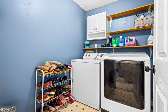 155 Pecan Ridge Drive, Fayetteville, GA 30215