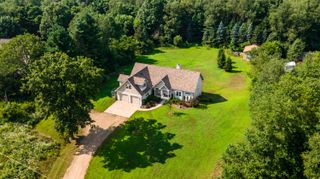 9882 W S Avenue, Texas Twp, MI 49009