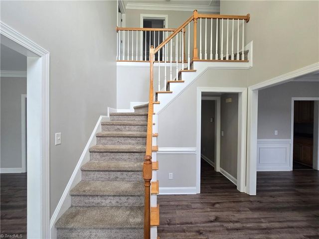 3401 Old Barn Road, Greensboro, NC 27410