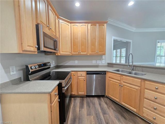 3401 Old Barn Road, Greensboro, NC 27410