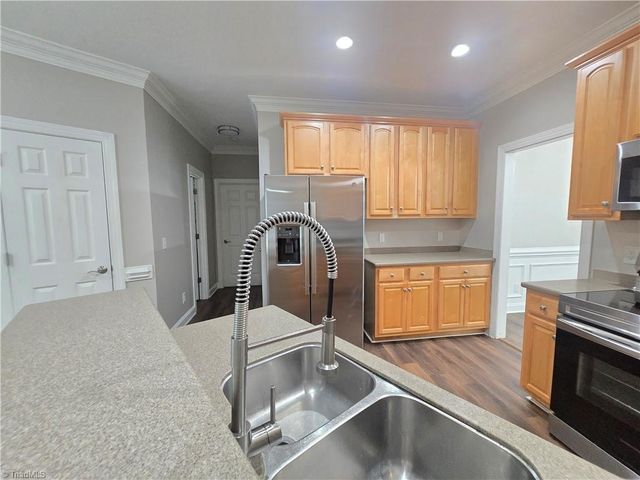 3401 Old Barn Road, Greensboro, NC 27410