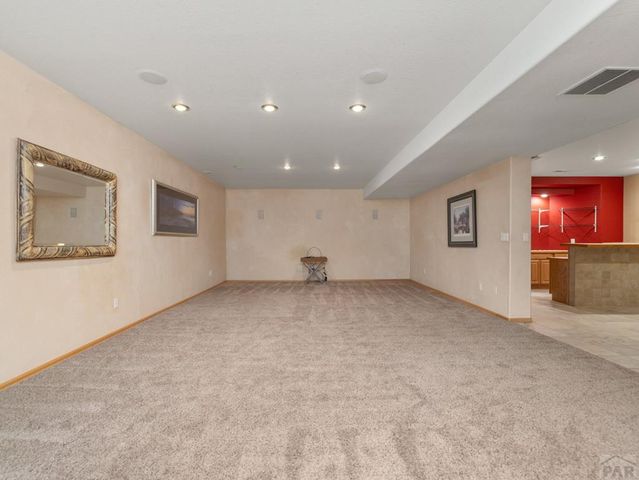 1180 S Oakleaf Dr, Pueblo West, CO 81007