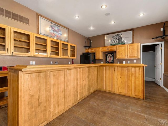 1180 S Oakleaf Dr, Pueblo West, CO 81007