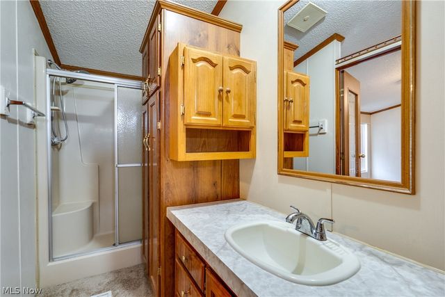18592 Edwards Road 223, Doylestown, OH 44230