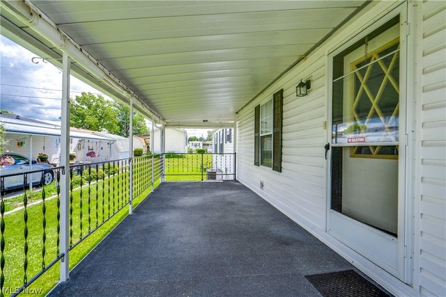 18592 Edwards Road 223, Doylestown, OH 44230