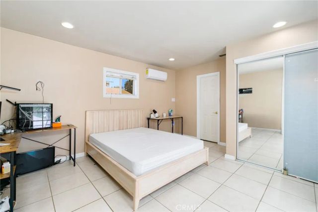530 W C St, Colton, CA 92324