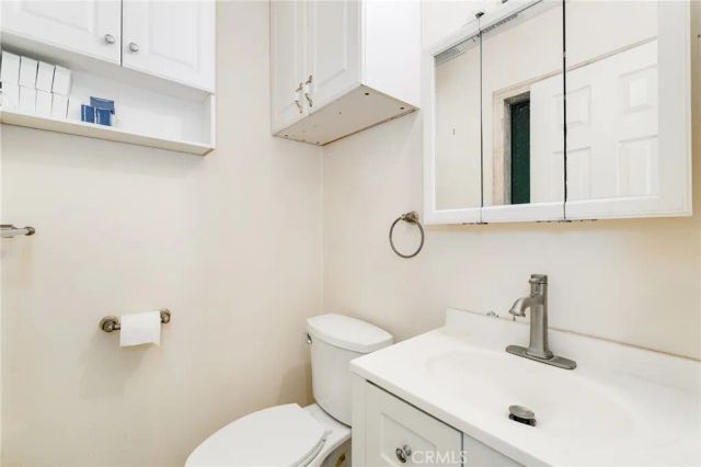 530 W C St, Colton, CA 92324