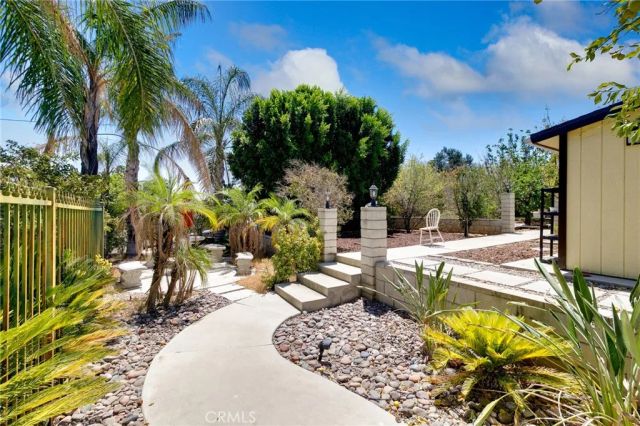 530 W C St, Colton, CA 92324