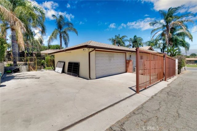 530 W C St, Colton, CA 92324