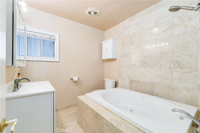 530 W C St, Colton, CA 92324