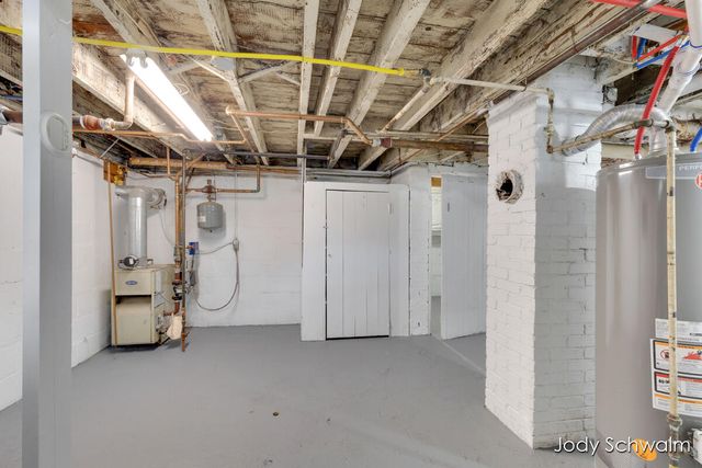 1407 Montgomery Avenue, Muskegon City, MI 49441