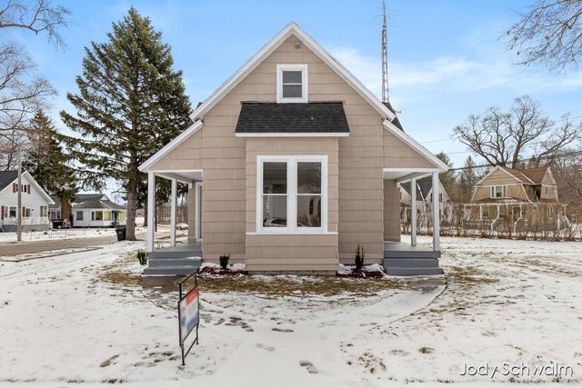 1407 Montgomery Avenue, Muskegon City, MI 49441