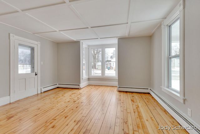 1407 Montgomery Avenue, Muskegon City, MI 49441