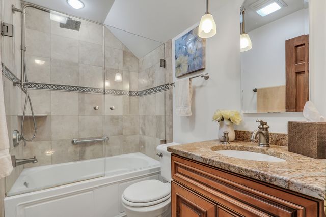 33925 N Fischer Drive, Ingleside, IL 60041