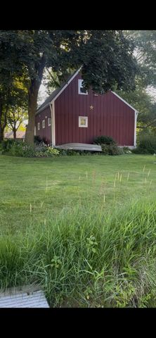 33925 N Fischer Drive, Ingleside, IL 60041