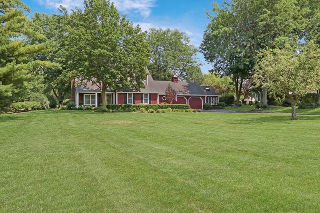 33925 N Fischer Drive, Ingleside, IL 60041