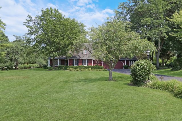 33925 N Fischer Drive, Ingleside, IL 60041