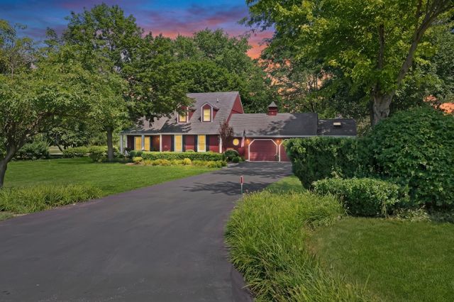 33925 N Fischer Drive, Ingleside, IL 60041