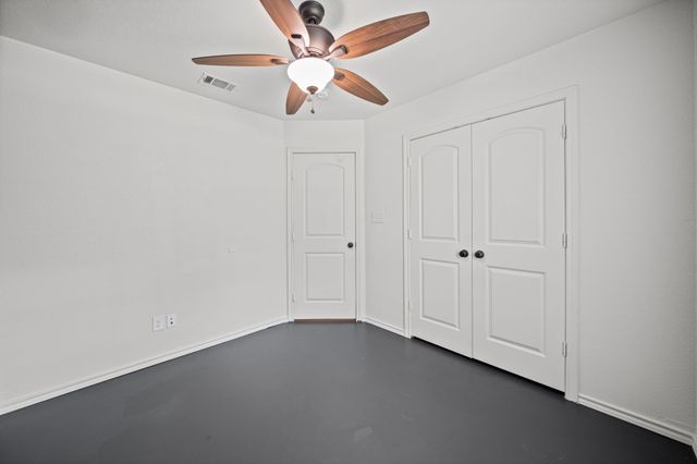 229 Firefly Drive, Springtown, TX 76082